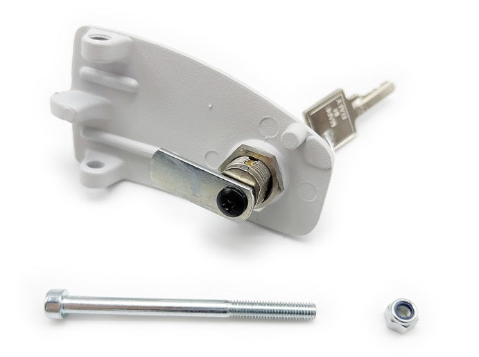 Nyitható ajtó zárral Turbóhoz