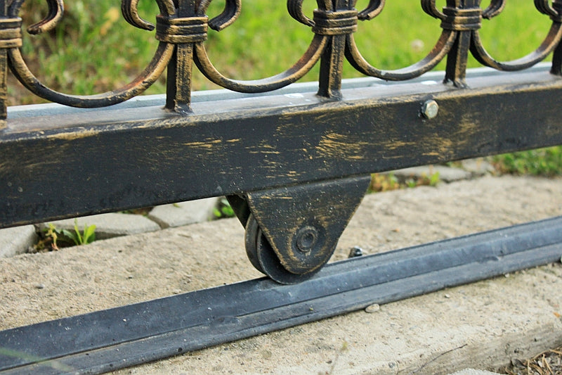 Csavarozható talpú tolókapu görgő, D60