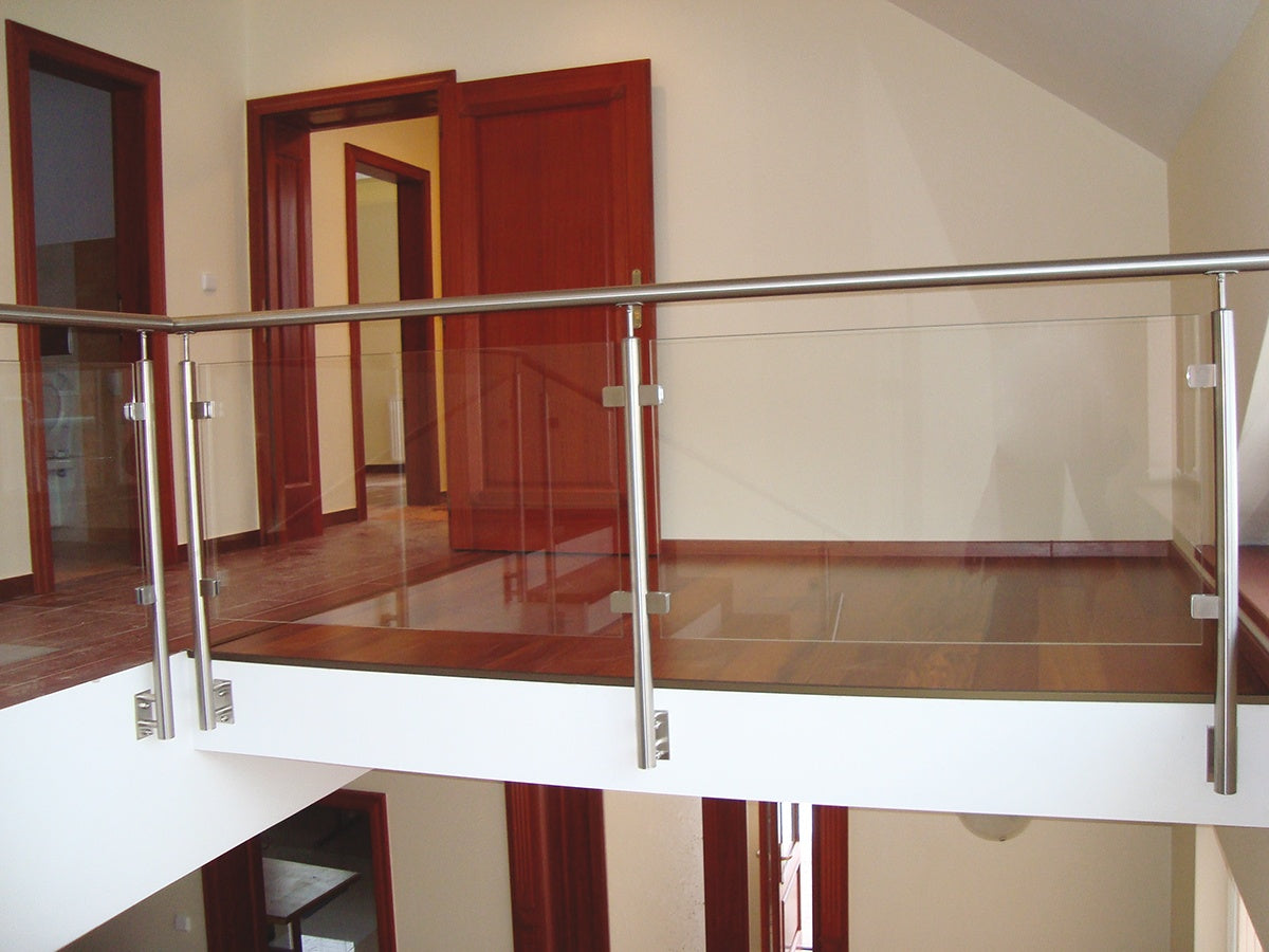 Könnyűfém ötvözet pontüvegfogó-polírozott ZAMAK, P