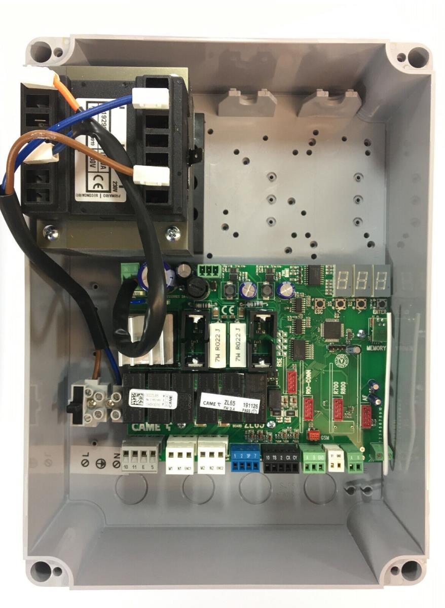 Szekrény elektronikával dupla kapuhoz, 24 V DC