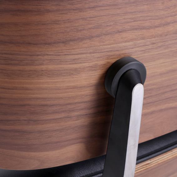 Ergonómiailag tökéletes bőrfotel replik dió