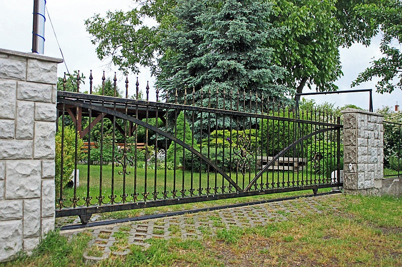 Csavarozható talpú tolókapu görgő, D60