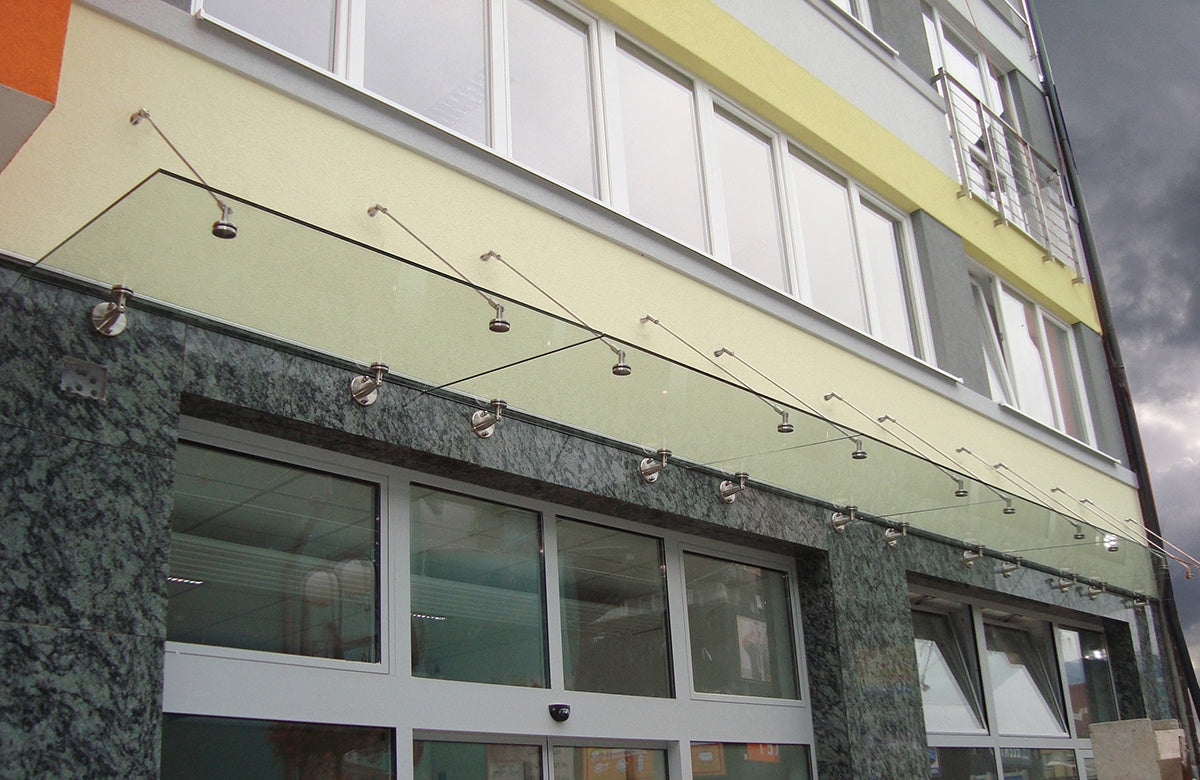 Rozsdamentes előtető vasalat garnitúra. AISI304, M